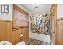 222 CONCESSION 11 E - 22