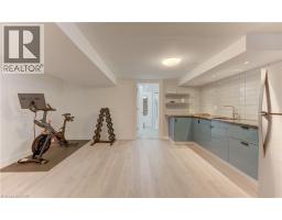 527 FALLINGBROOK Drive - 33