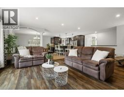 366 TOWNSEND Drive - 22