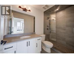 461 GREEN Road UnitNo. P1203 - 18
