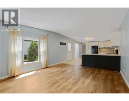 120 MAPLE Crescent - 14