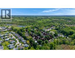 120 MAPLE Crescent - 38