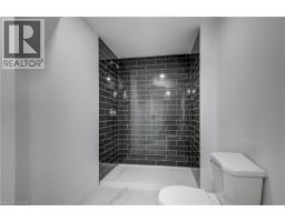 195 CHARLES Street E - 36
