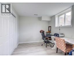 195 CHARLES Street E - 37