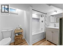 142 MARCELLA Crescent - 38
