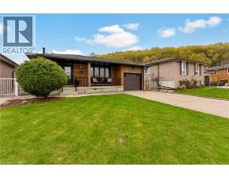 142 MARCELLA Crescent - 4