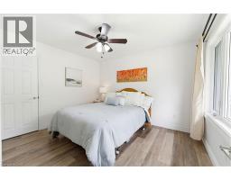 322 MOORE Street - 13