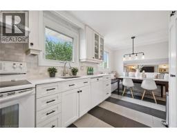 239 LORRAINE Avenue - 19