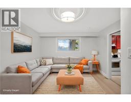 217 PINEGROVE Crescent - 14