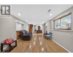 217 PINEGROVE Crescent - 27