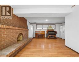 72 EASTBURY Drive - 24