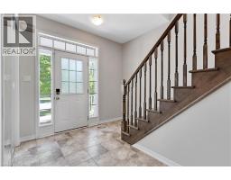 290 APPLE HILL Crescent - 5