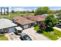 37 NORTHRIDGE Drive - 41
