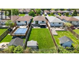 37 NORTHRIDGE Drive - 43