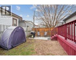 32 ALLAN Avenue - 32