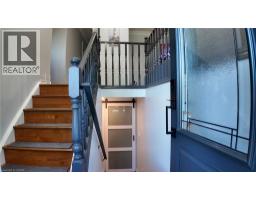 4 RONALD Road - 36
