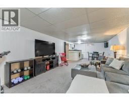 42 MORNING DEW Drive - 32