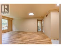 1275 BENTLEY Drive UnitNo. 106 - 19