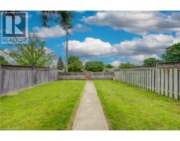 147 MOFFAT Drive - 30