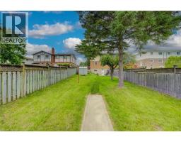 147 MOFFAT Drive - 34