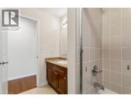 10 KLEMSCOTT Road - 18