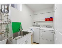 10 KLEMSCOTT Road - 33