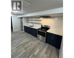 6 BARDADYN Court - 21