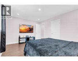 92 DESOTO Drive - 44