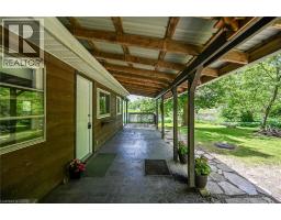 2 TOWNLINE Road E - 20
