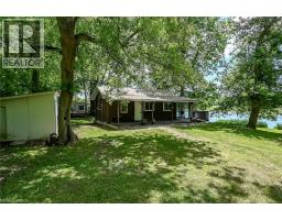 2 TOWNLINE Road E - 23