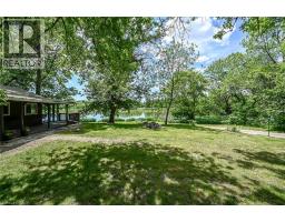 2 TOWNLINE Road E - 24