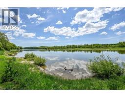 2 TOWNLINE Road E - 29