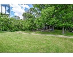 2 TOWNLINE Road E - 36
