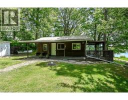 2 TOWNLINE Road E - 38