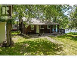 2 TOWNLINE Road E - 39