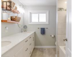 74 GREENINGDON Drive - 30