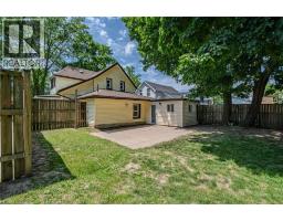 241 TALBOT Street S - 29