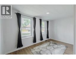 241 TALBOT Street S - 9
