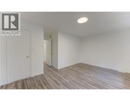 347 KEEWATIN Avenue - 18