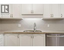 53 GREENTRAIL Drive - 9