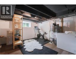 41 PARK Row N - 31