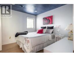 12 BOND Street S - 28