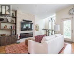 12 BOND Street S - 6