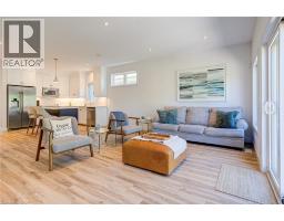 39 BEACHWALK Crescent - 13