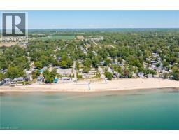 39 BEACHWALK Crescent - 36