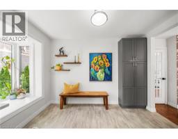 166 CASTLE Crescent - 15