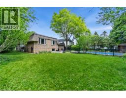 166 CASTLE Crescent - 32