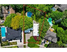 166 CASTLE Crescent - 5