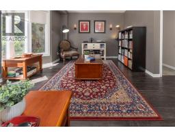 41 VALRIDGE Drive - 4