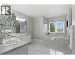 2205 SHAFTESBURY Court - 30